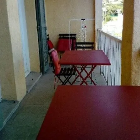 - Agreable Et Reposant لا كروا فالميه